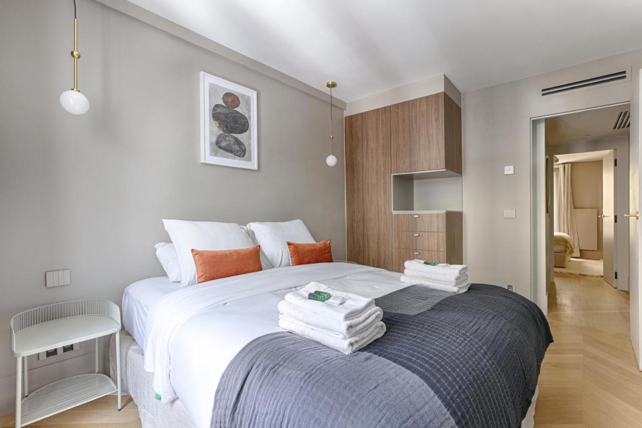 Unique Luxury Parisian Flat 2Br/6P -Champs Elysees Eksteriør billede