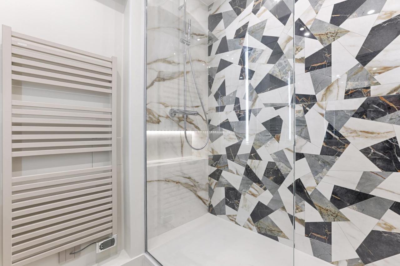 Unique Luxury Parisian Flat 2Br/6P -Champs Elysees Eksteriør billede